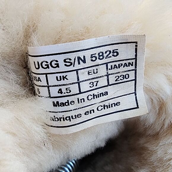 UGG AUSTRALIA - Womens Winter Boots - SIZE 6 - Picture 9 of 9
